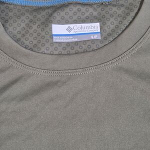 Columbia Olive Green T-Shirt